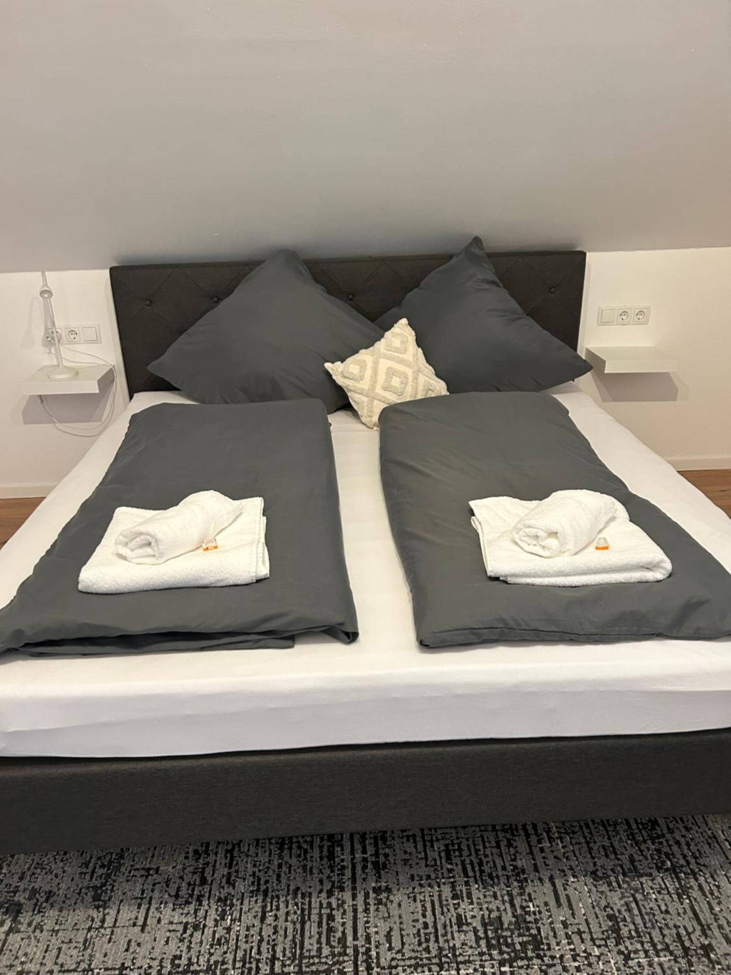 Allgaeu Zimmer Leandi Memmingen Exteriér fotografie