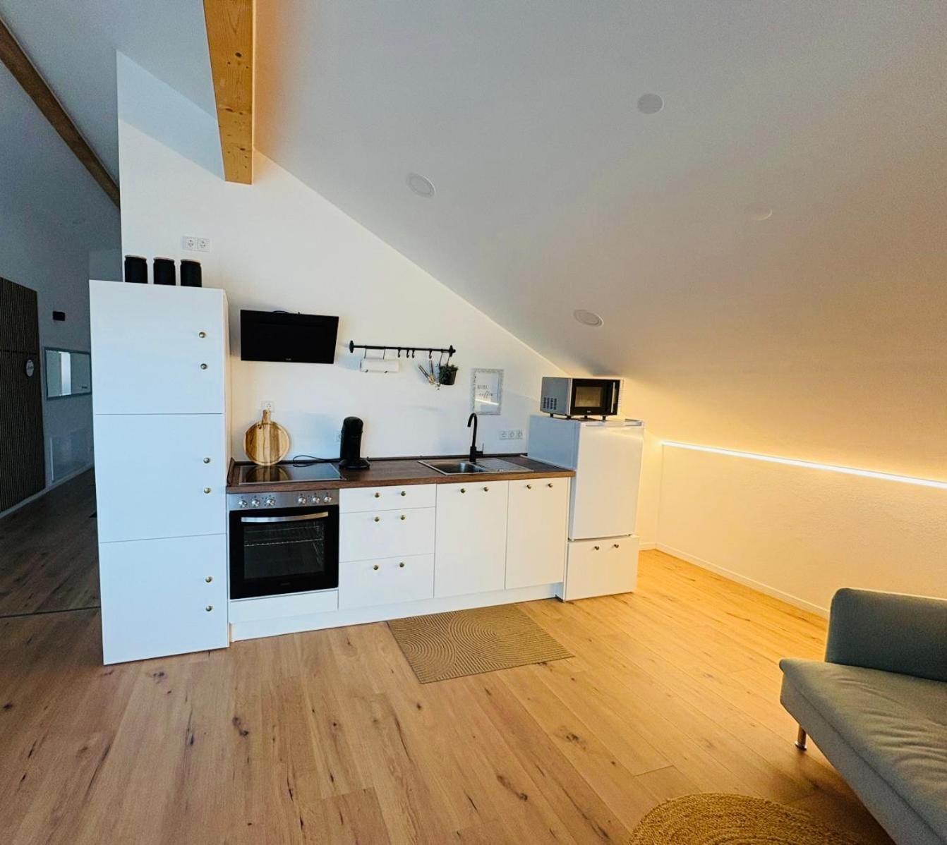 Allgaeu Zimmer Leandi Memmingen Exteriér fotografie